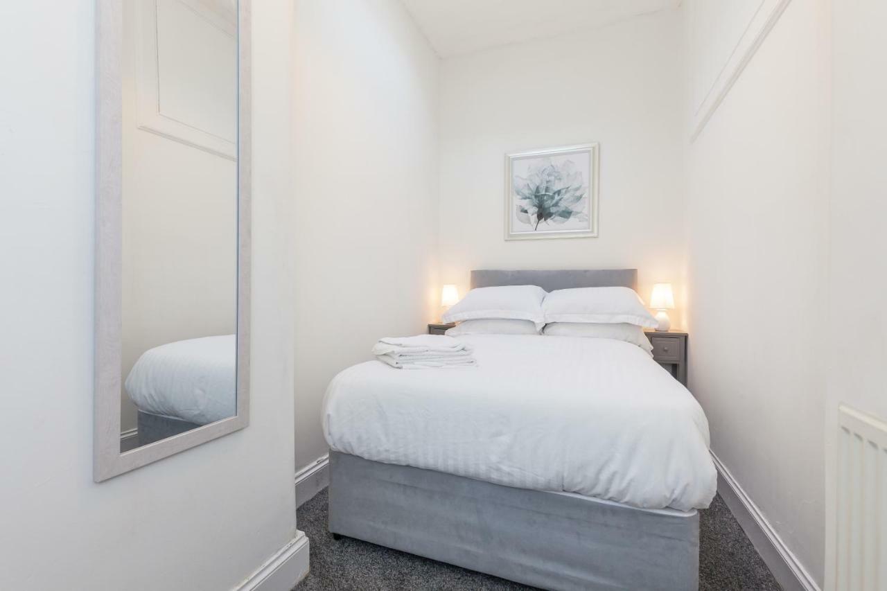 The Edinburgh City - Top Floor 2 Bedroom Apartment Εξωτερικό φωτογραφία